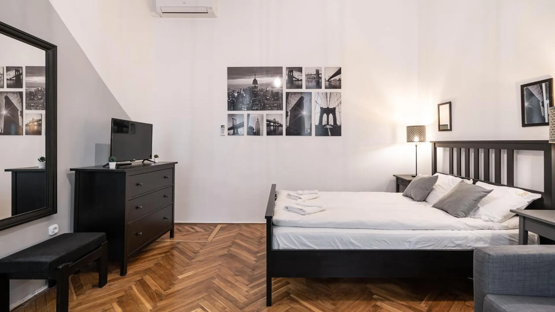 B8 - Grand Boulevard Cozy Apartment - Best Location By Bqa ブダペスト